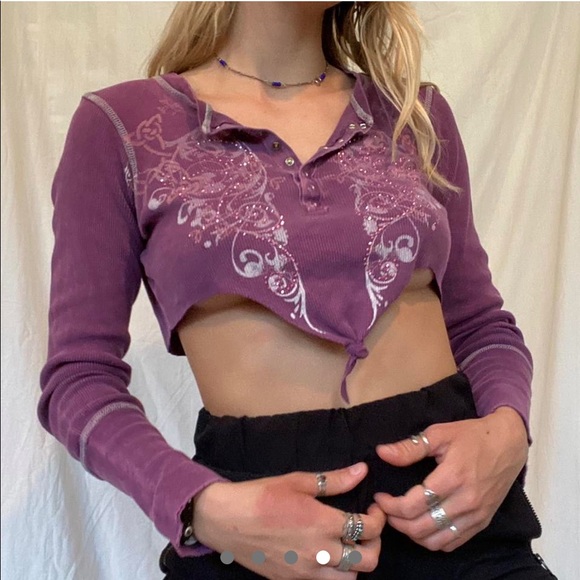 SOLD Thermal Crop Top - Picture 4 of 4